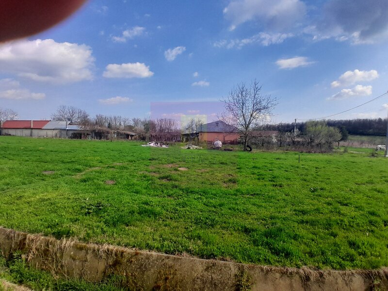 GIURGIU - SE VINDE TEREN 3400 MP IN SAT PODU ILFOVATULUI