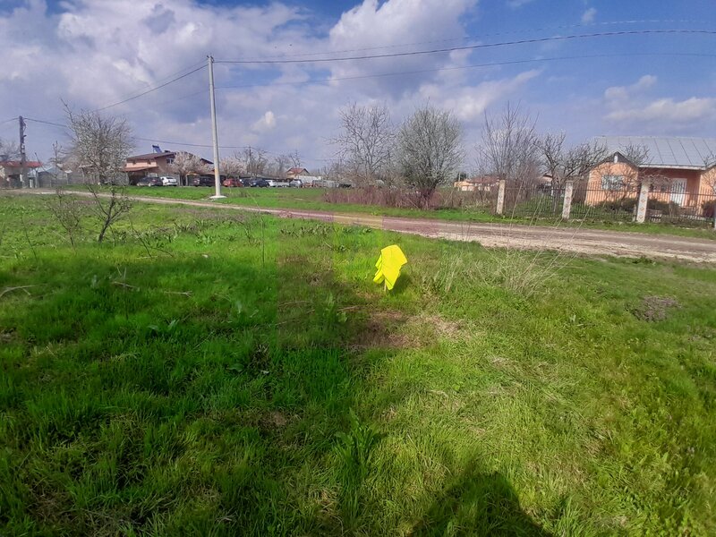 GIURGIU - SE VINDE TEREN 3400 MP IN SAT PODU ILFOVATULUI